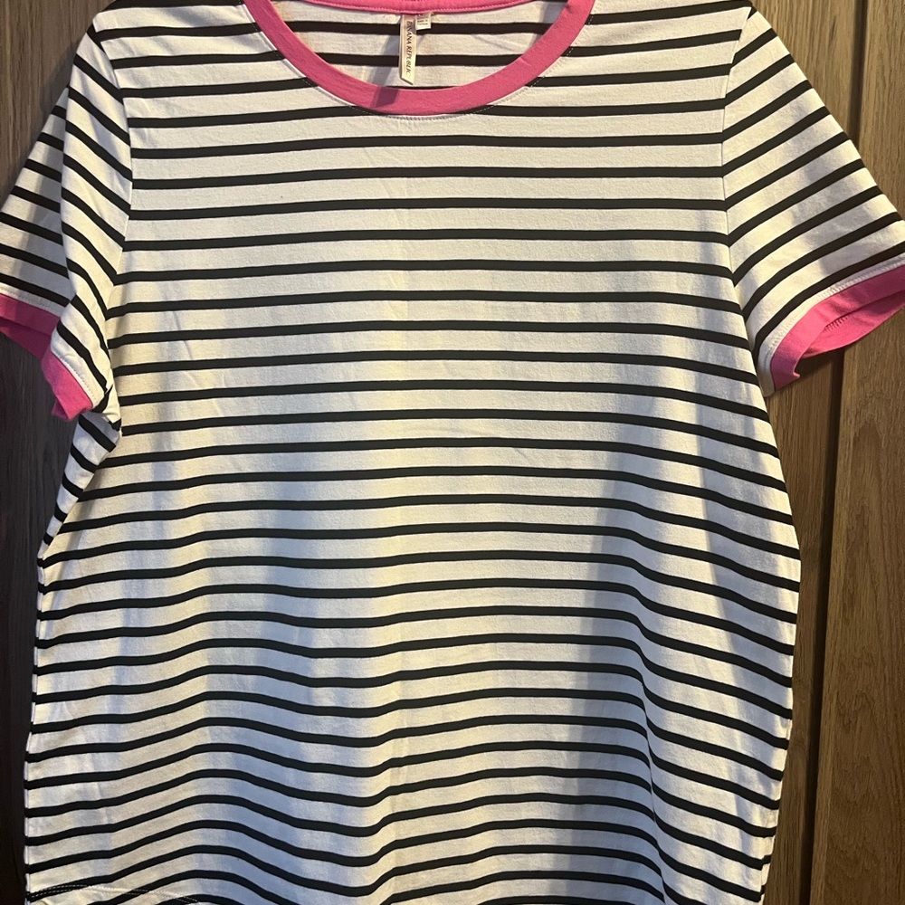 Banana Republic Women’s Black and White Striped Tee with Pink Accents